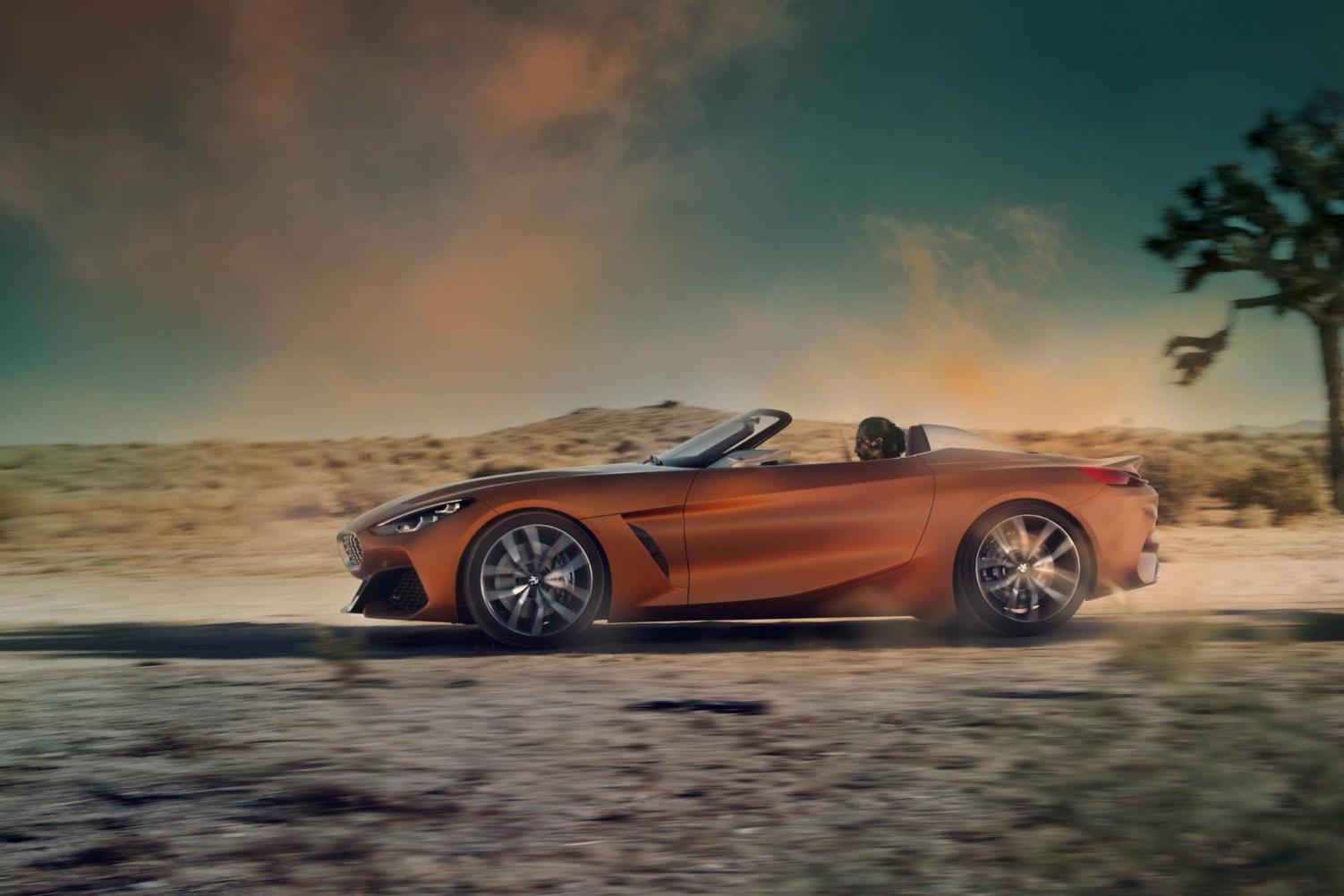 BMW Concept Z4 ve BMW Concept 8 Görselleri